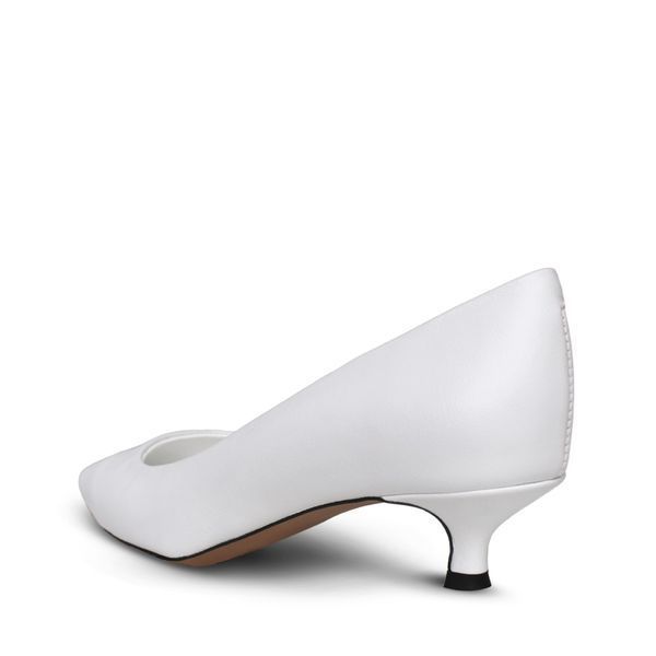 HEELS, 37