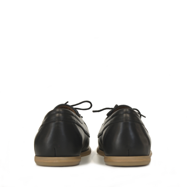 TOPSIDERS, 36