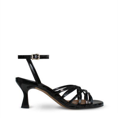 HEELS, 40